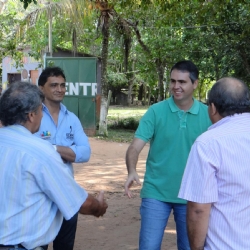 Imagem de Casa Caminho de Luz recebe a visita do Prefeito Marcos Alexandre